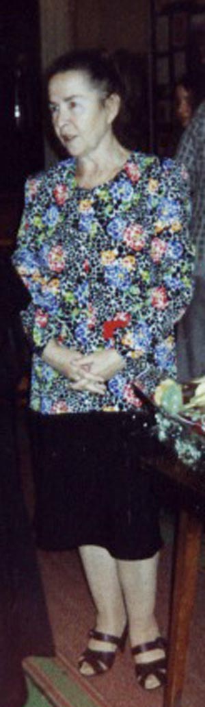 Анна Перекрестова