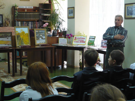 Мероприятия краеведческой библиотеки клинцы сентябрь 2012 учащиеся 11-х классов гимназии № 1